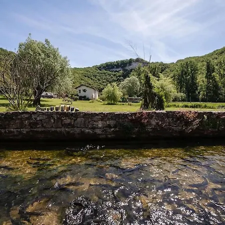 A Deux Au Blagour Bed & Breakfast *